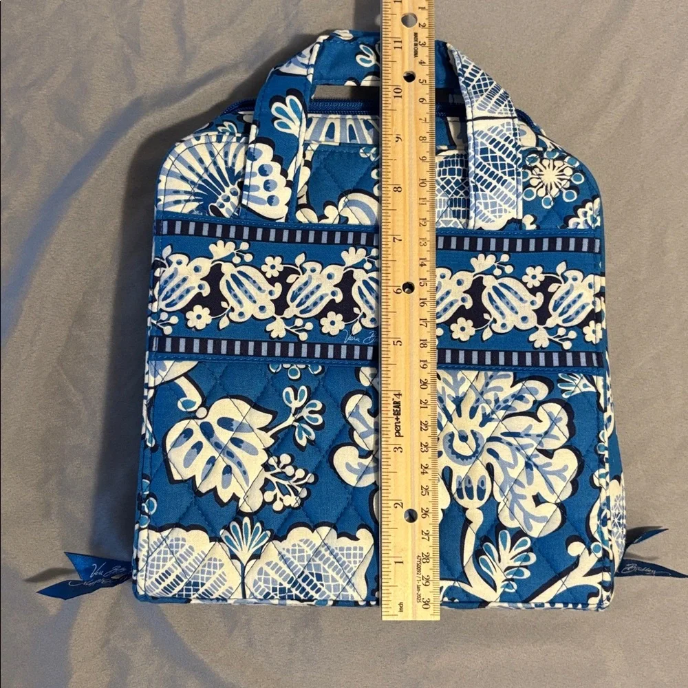 Blue Lagoon (2011) Vera Bradley travel Organizer - Picture 5 of 6